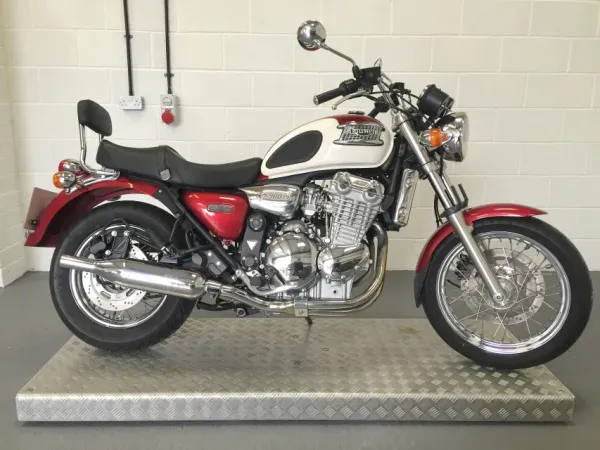 2002 Triumph Thunderbird 900