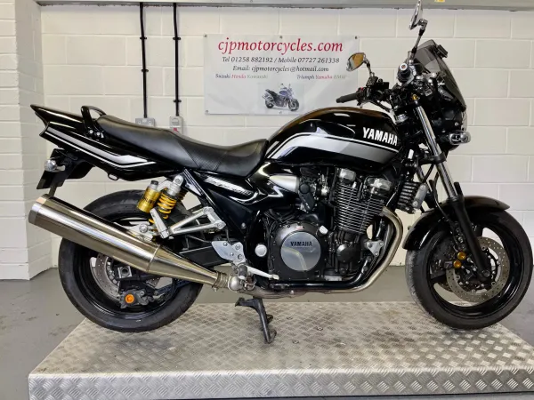 2013 Yamaha Xjr1300