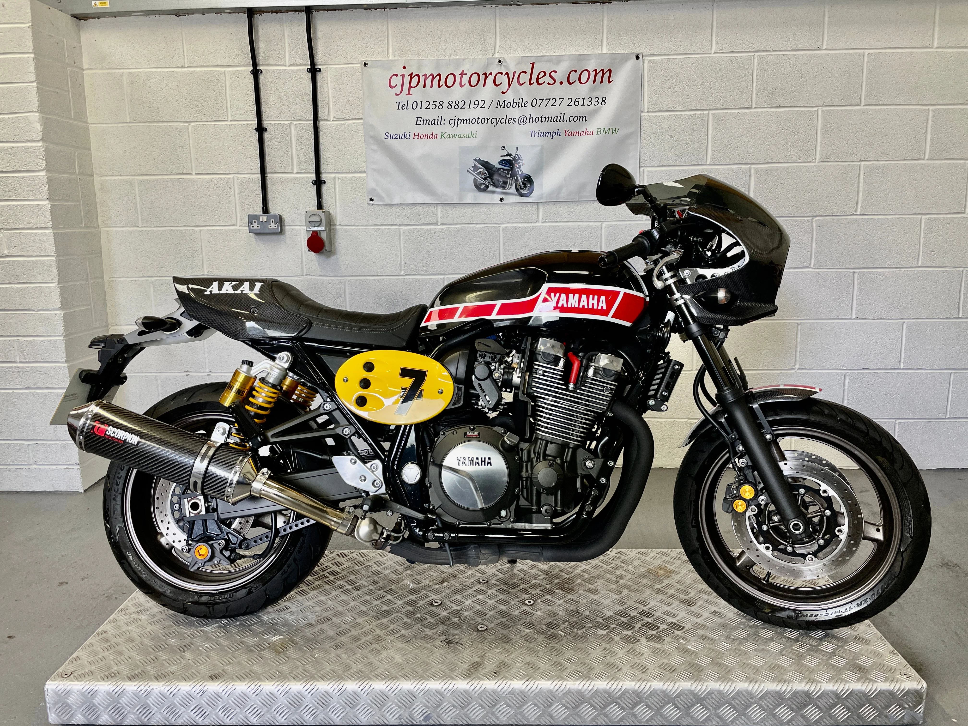 2018 Yamaha Xjr1300c - Cafe Racer