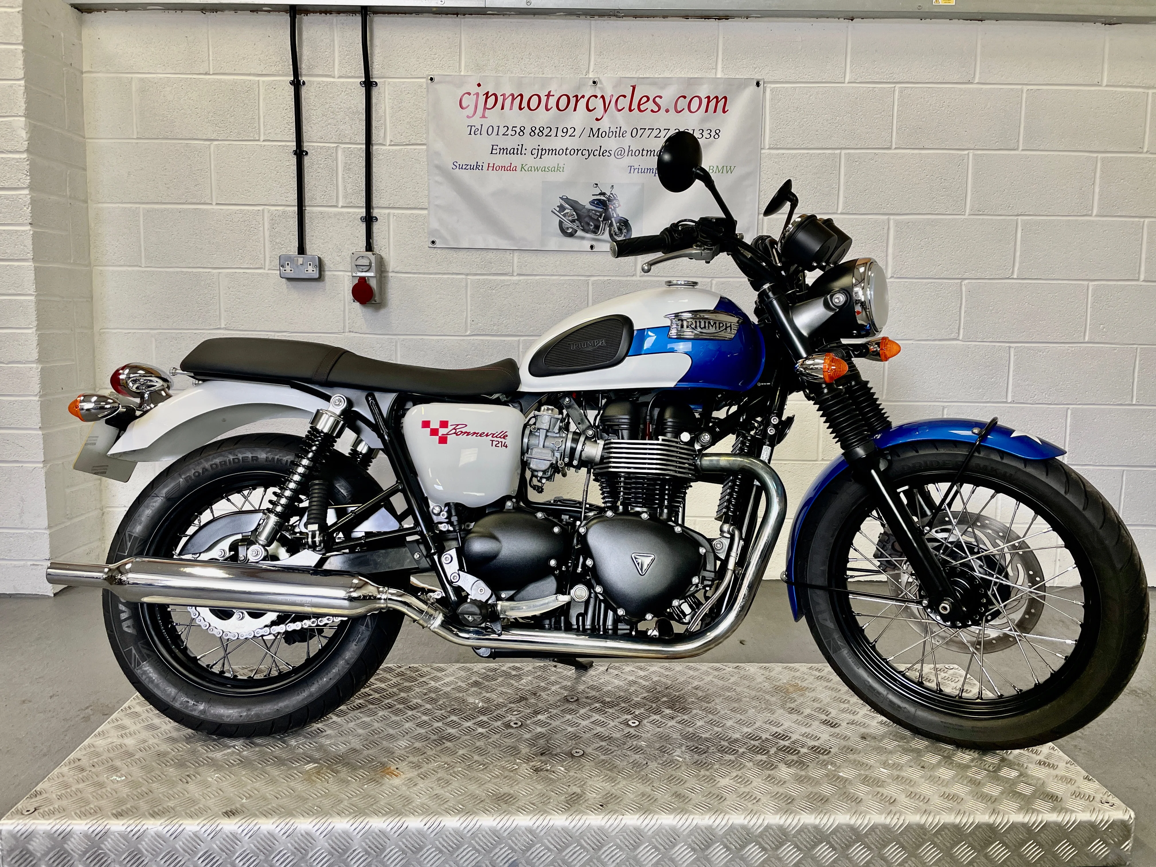 2015 Triumph Bonneville T214 Special Edition