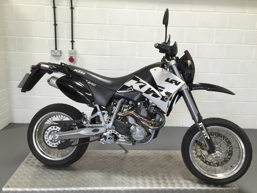  Ktm 640 Supermoto