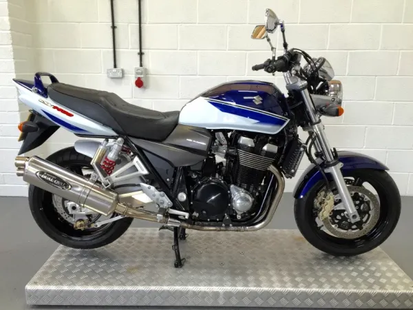 2005 Suzuki Gsx1400-k5