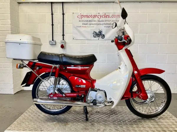 1986 Honda C90e