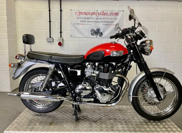 2023 Triumph Bonneville T100 Efi