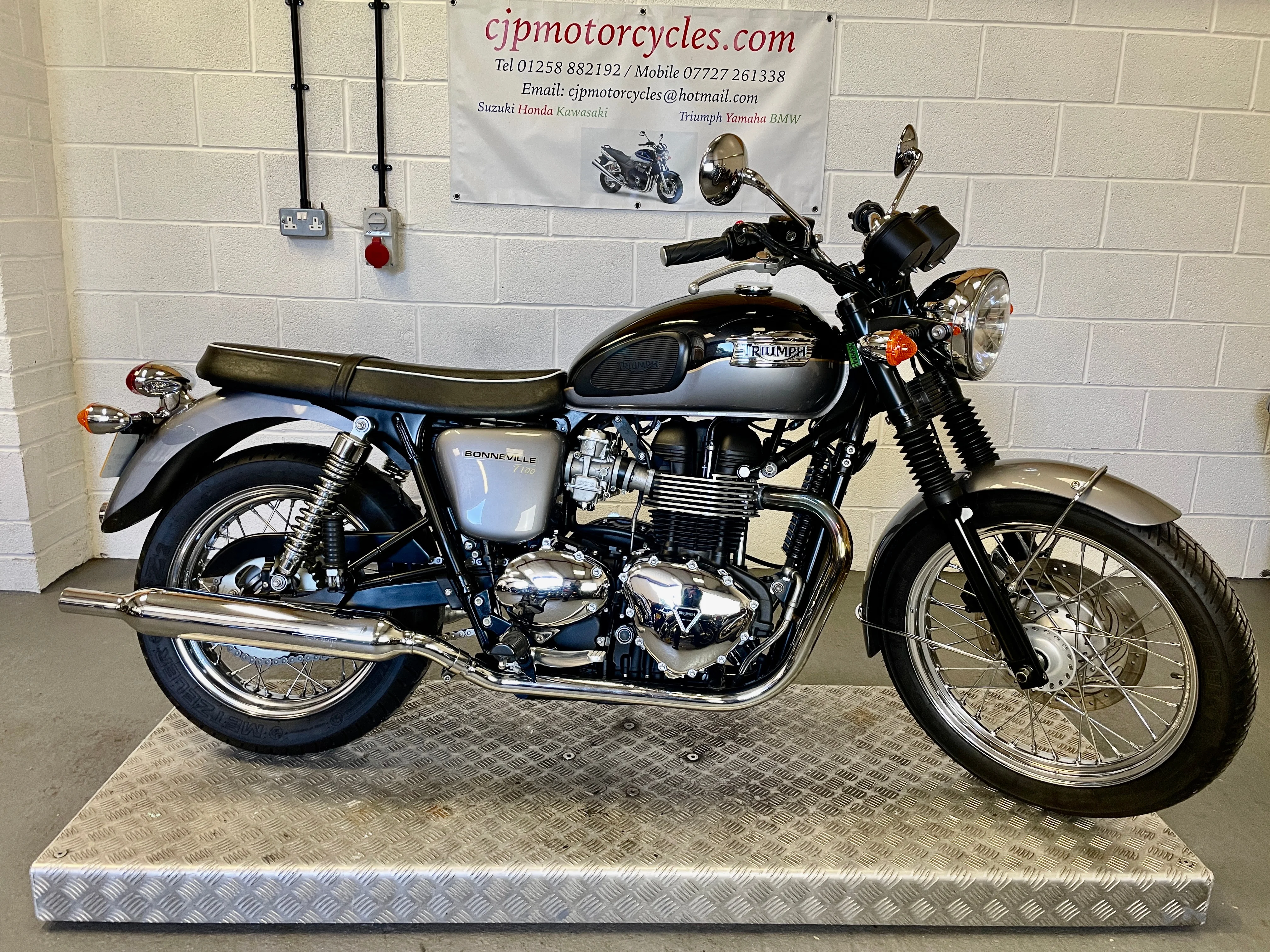 2013 Triumph Bonneville T100