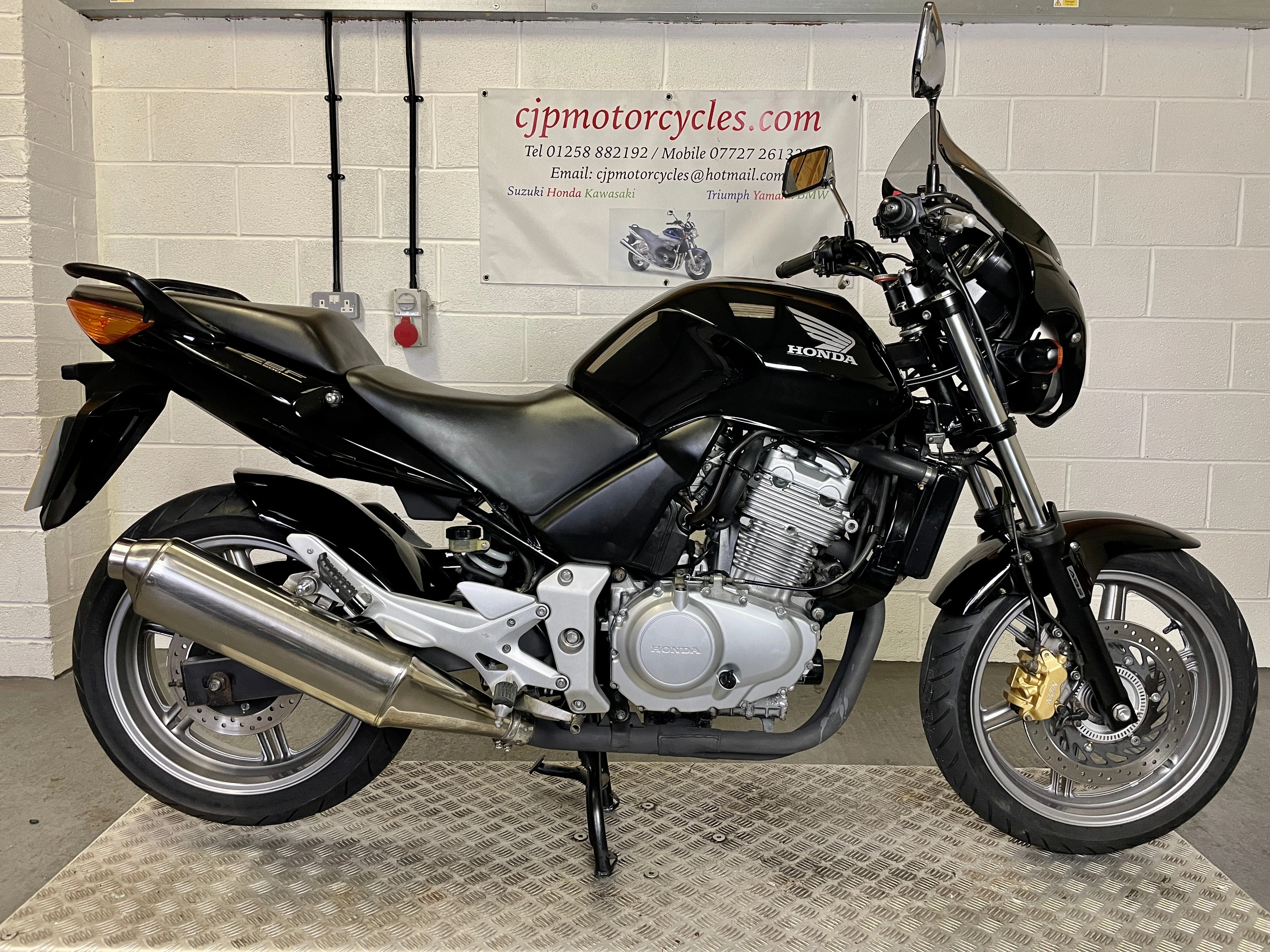 2005 Honda Cbf500a-4