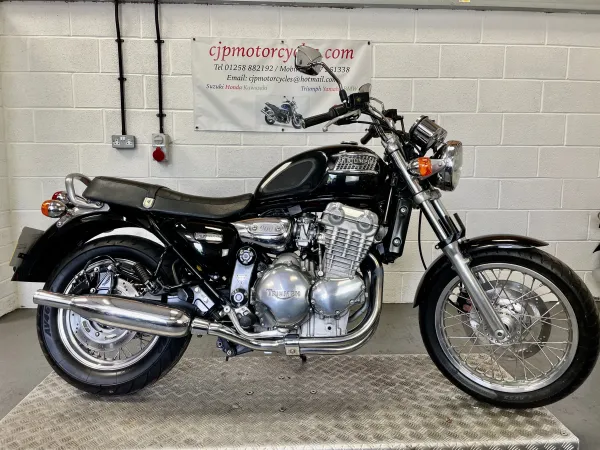1995 Triumph Thunderbird 900