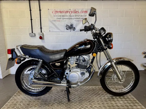 1995 Yamaha Sr250 Black