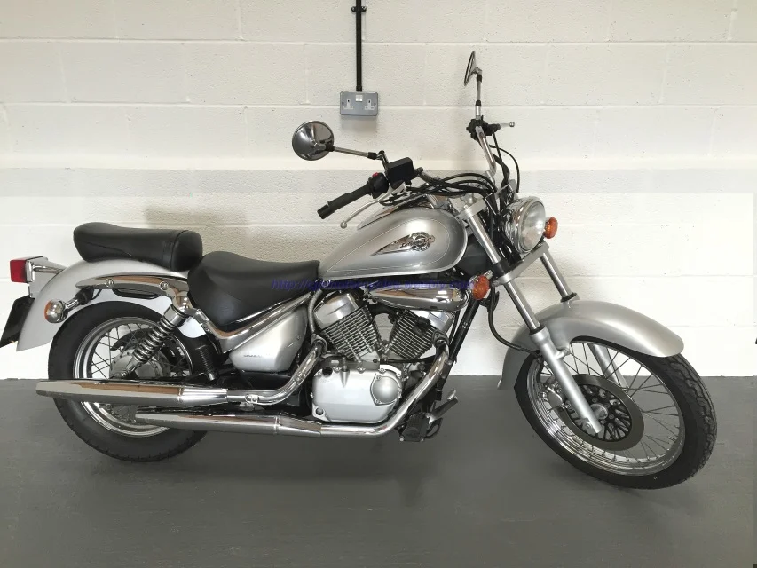 1999 Suzuki Vl125 - Y