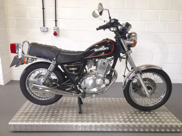 1990 Suzuki Gn250