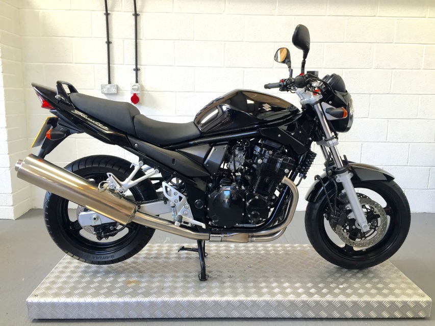  Suzuki Gsf650-k5