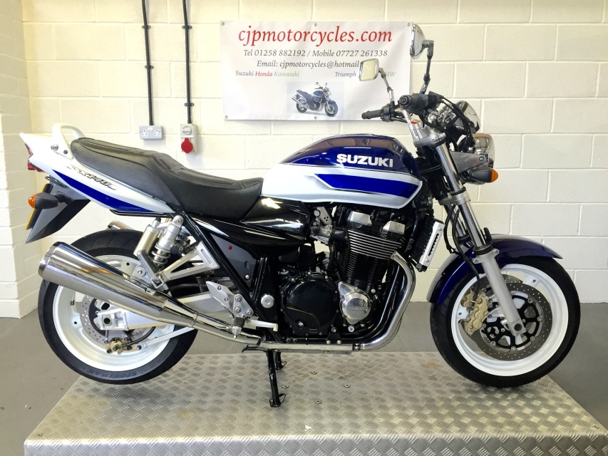  Suzuki Gsx1400-k2  10601 Miles